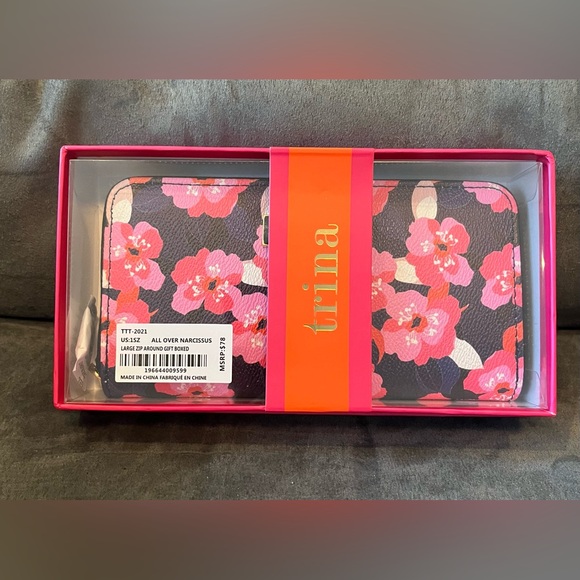 Wallet Trina Turk Full Size Women’s, New - Picture 1 of 4